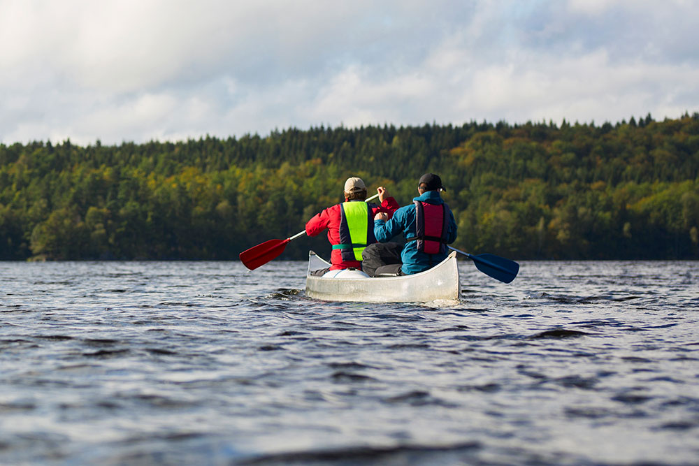 Canoeing on the River Wye during your holiday in Herefordshire | Monnington House